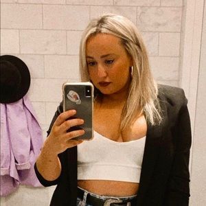 Meet your Posher, Shey